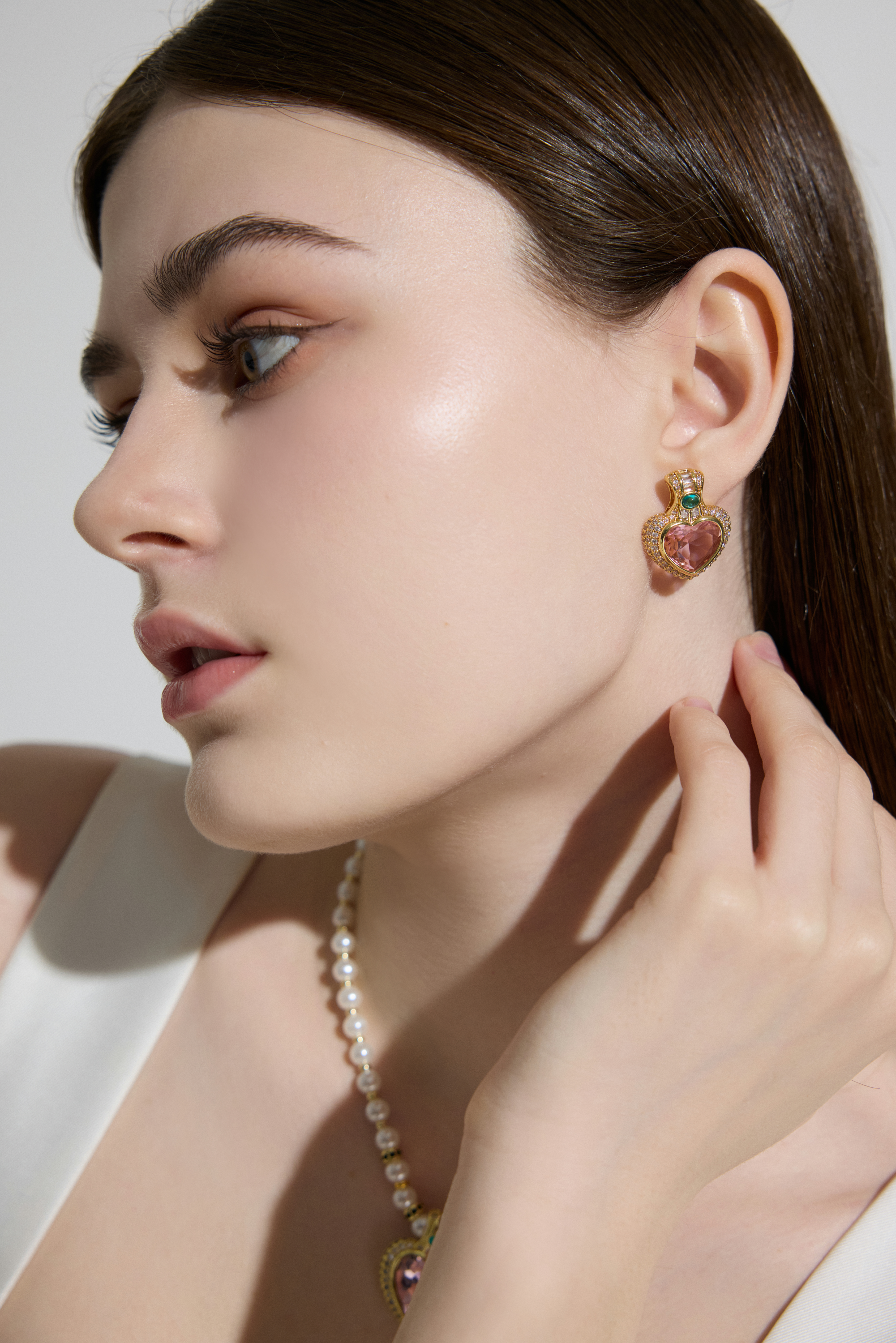 Romantic Heart-Shaped Pink Crystal Stud Earrings