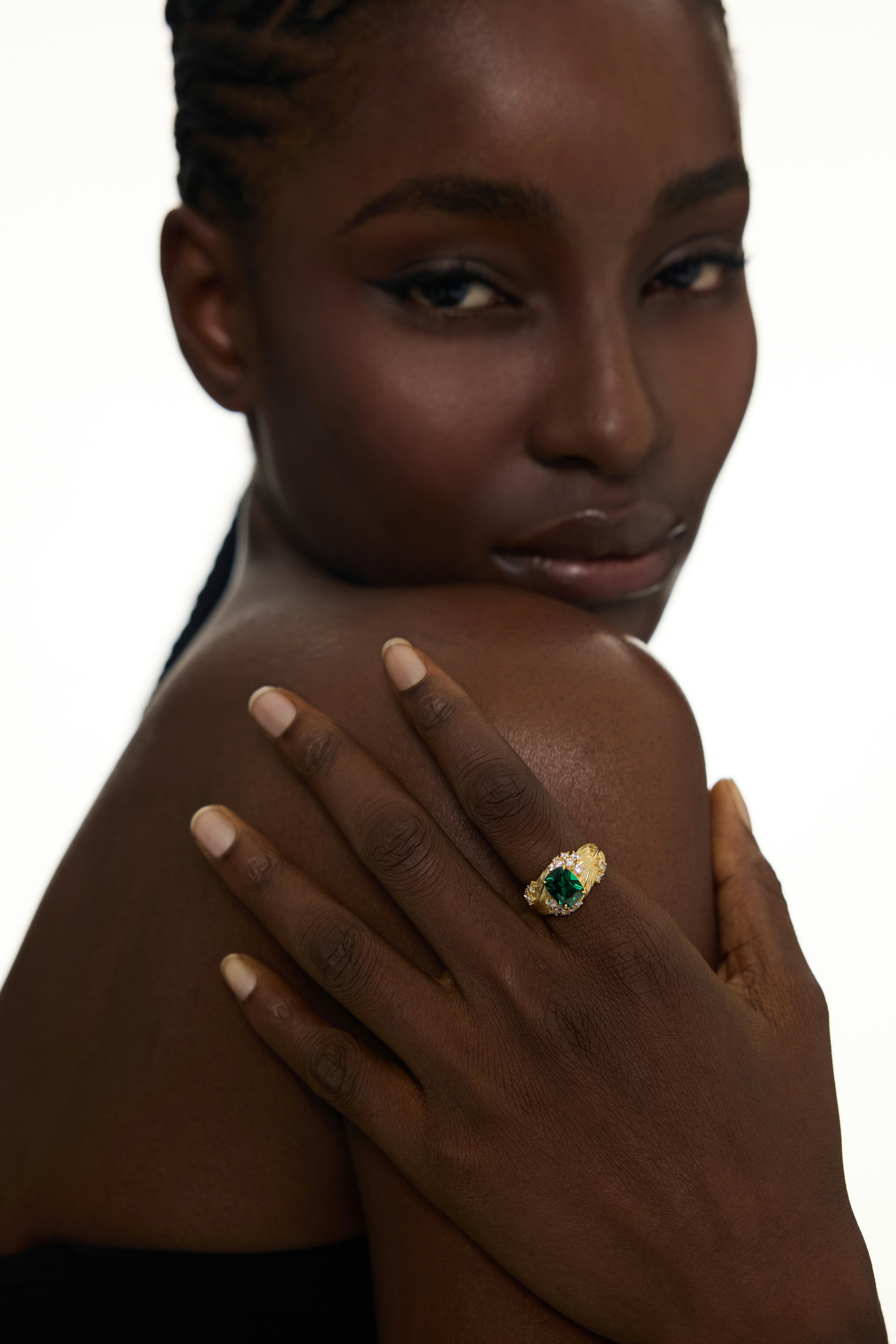 Green Gemstone and Crystal Accents Vintage Gold Ring