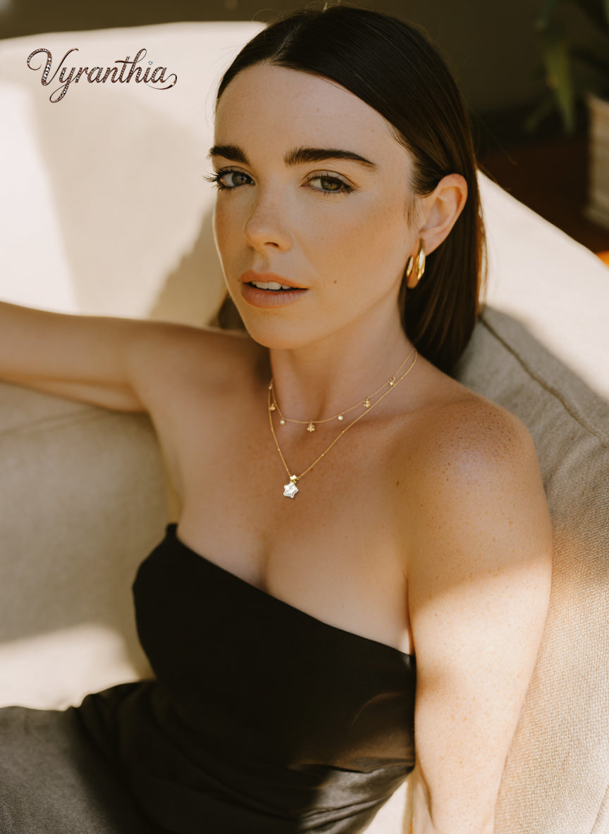 Vyranthia Gold Dainty Daisy Waterproof Charm Necklace