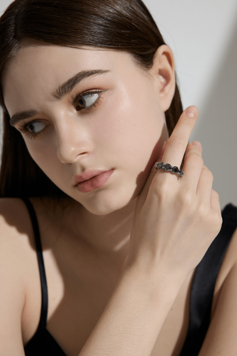 Emeraldine Promise Halo Ring